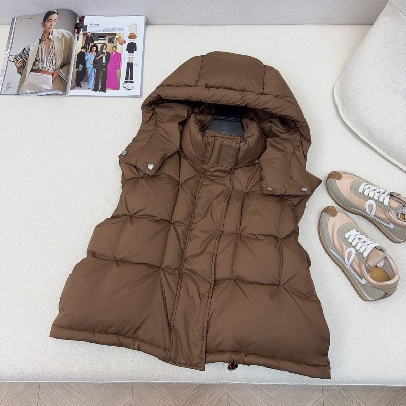 B**rry down coat